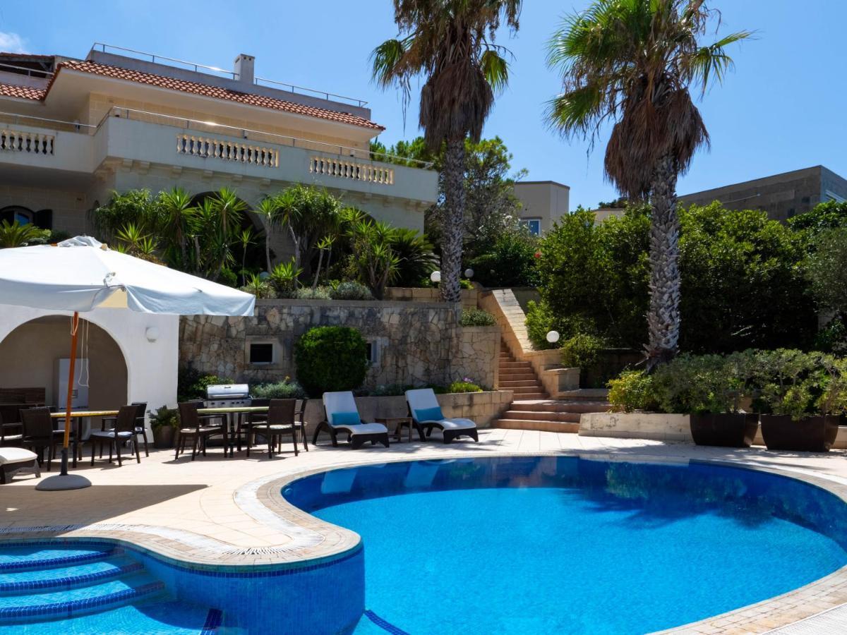 Villa Palma - Sunset Sea Views With Pool, Jacuzzi, Sauna And Games Room Mellieħa Εξωτερικό φωτογραφία